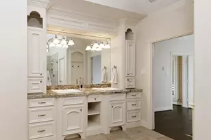 15 Carriage Pines Ct, The Woodlands, TX 77381 - Photo 12