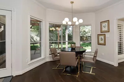 15 Carriage Pines Court, The Woodlands, TX 77381 - Photo 8