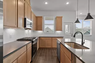 10122 Palm Spgs Pl, Iowa Colony, TX 77583 - Photo 12