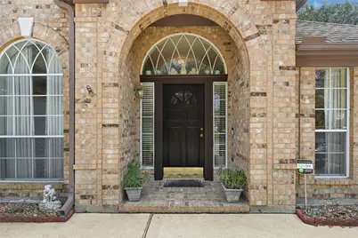 1406 Lofty Mills Drive, Houston, TX 77339 - Photo 2