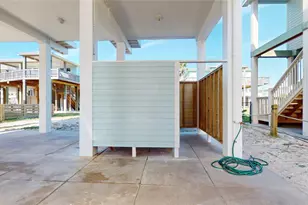 1965 Ave J, Crystal Beach, TX 77650 - Photo 16