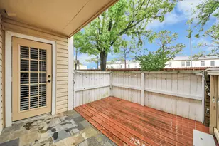 2750 Holly Hall St, Houston, TX 77054 - Photo 10
