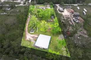 1725 Strawn Rd, Houston, TX 77039 - Photo 2