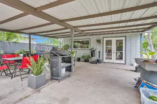 1725 Strawn Rd, Houston, TX 77039 - Photo 4