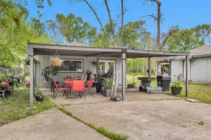 1725 Strawn Rd, Houston, TX 77039 - Photo 32