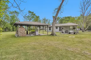 1725 Strawn Rd, Houston, TX 77039 - Photo 28