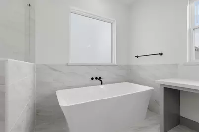 714 W Donovan Street #A, Houston, TX 77091 - Photo 12