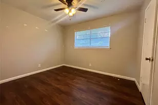 2013 Oaklawn Dr, Conroe, TX 77304 - Photo 12