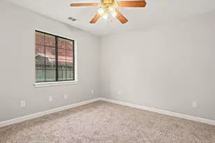12319 E River Run Dr, Baytown, TX 77523 - Photo 18