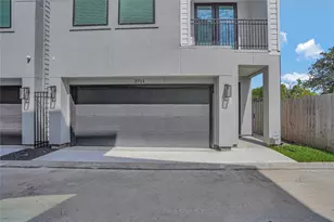 2711 Rosalie St, Houston, TX 77004 - Photo 2