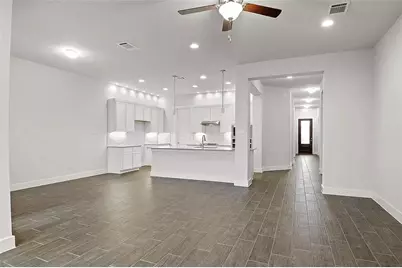 200 Castlefields Street, Hutto, TX 78634 - Photo 4
