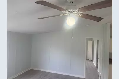16400 Hill Country Drive, Conroe, TX 77302 - Photo 10