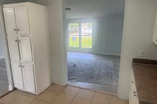 16400 Hill Country Dr, Conroe, TX 77302 - Photo 8