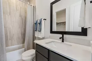 2303 Friendswood Trail, Friendswood, TX 77546 - Photo 4