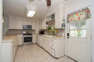 2205 Myra St St, Houston, TX 77039 - Photo 10