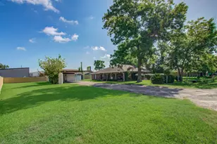 2205 Myra St St, Houston, TX 77039 - Photo 2
