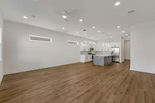 123 Amundsen St, Houston, TX 77009 - Photo 8