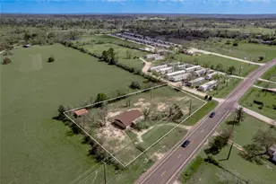 918 Fm 247 Rd, Huntsville, TX 77320 - Photo 4