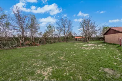 918 Fm 247 Road, Huntsville, TX 77320 - Photo 48
