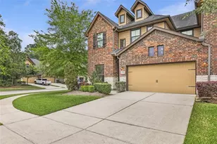 17906 Arapaho Hill Ln, Humble, TX 77346 - Photo 2