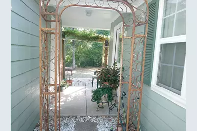 9214 County Road 393, Jewett, TX 75846 - Photo 10