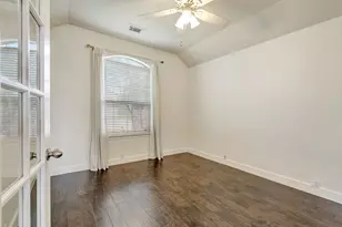8815 Sunforest Ln, Pearland, TX 77584 - Photo 6