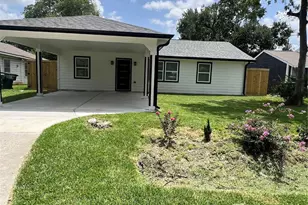 7613 Lady St, Houston, TX 77021 - Photo 1