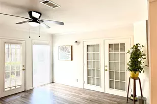 4128 Bissonnet St, Houston, TX 77005 - Photo 12