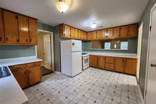 36 18th Ave N, Texas City, TX 77590 - Photo 8
