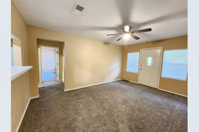 36 18th Avenue N, Texas City, TX 77590 - Photo 4