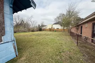 5011 Reed Rd, Houston, TX 77033 - Photo 6