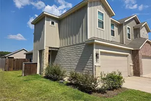 9914 Grosbeak Ln, Magnolia, TX 77354 - Photo 2