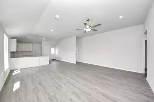106 County Rd-5102L, Cleveland, TX 77327 - Photo 14
