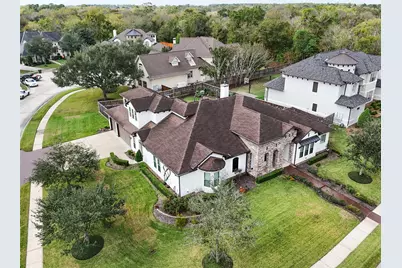 1702 Hunters Trail, Friendswood, TX 77546 - Photo 4