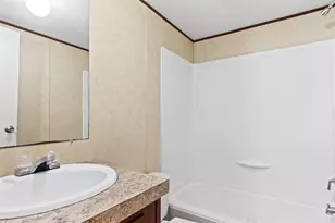 91 Maple Ln, Houston, TX 77371 - Photo 10