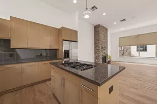 724 Ruthven St, Houston, TX 77019 - Photo 14