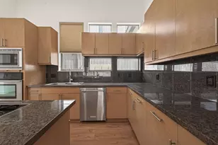 724 Ruthven St, Houston, TX 77019 - Photo 16