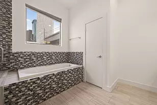 724 Ruthven St, Houston, TX 77019 - Photo 36