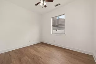 724 Ruthven St, Houston, TX 77019 - Photo 28