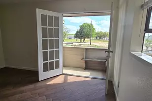 10603 S Wilcrest Dr, Houston, TX 77099 - Photo 34