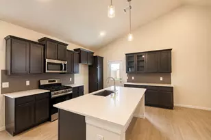 21707 Cypress Maple Dr, Cypress, TX 77433 - Photo 2