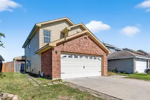 5810 Post Oak Manor Dr, Houston, TX 77085 - Photo 2