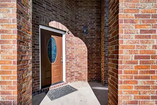 5810 Post Oak Manor Dr, Houston, TX 77085 - Photo 4