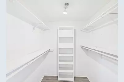 7611 Hopewell Lane, Houston, TX 77071 - Photo 20