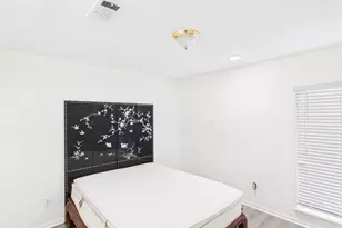 7611 Hopewell Ln, Houston, TX 77071 - Photo 16