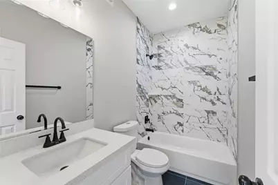 9722 Tuffly St, Houston, TX 77029 - Photo 6