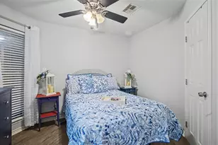 9520 Seawall Blvd, Galveston, TX 77554 - Photo 10