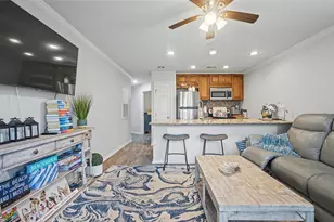 9520 Seawall Blvd, Galveston, TX 77554 - Photo 2