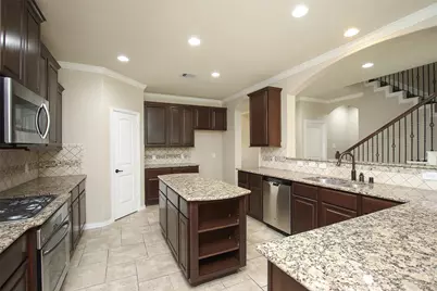 162 Hearthshire Cir, The Woodlands, TX 77354 - Photo 14