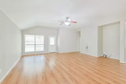 8331 Loetsch Ridge Way, Spring, TX 77379 - Photo 12